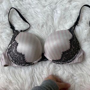 Victoria Secret Bombshell Bra